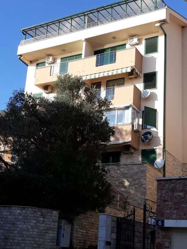 Апартаменты Studio apartman Zec Mirišta Петровац-27
