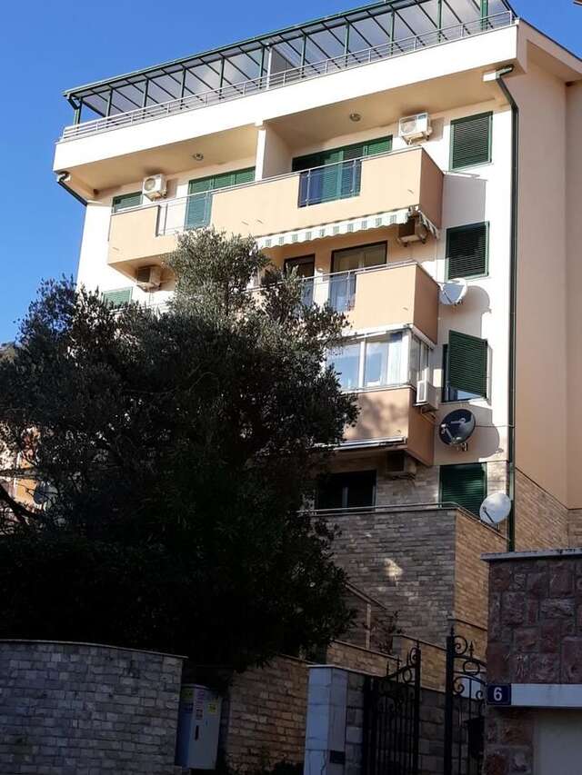 Апартаменты Studio apartman Zec Mirišta Петровац-7